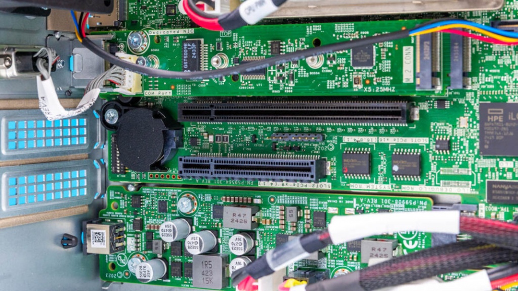 HPE-ProLiant-MicroServer-Gen11-PCIe-2.jpg
