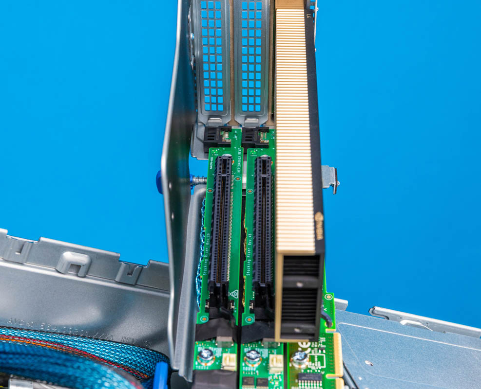 HPE-ProLiant-DL145-Gen11-PCIe-Riser-with-NVIDIA-L4.jpg